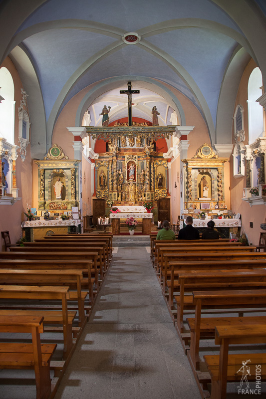 Notre Dame de la Gorge interior