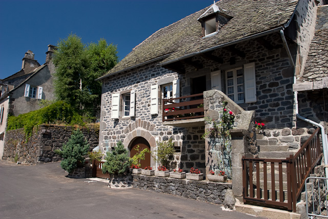 Maison fleurie à Salers