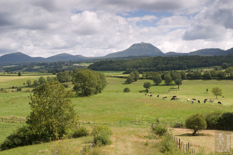 Chaine des Puys Chaîne des Puys France in Photos