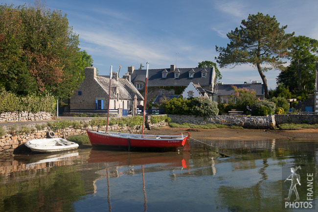 The red boat