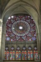 Side rose window