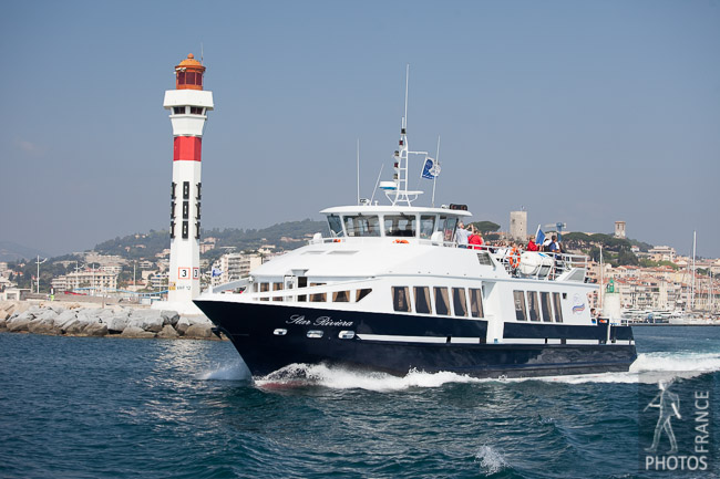 Ferry to Saint Honorat