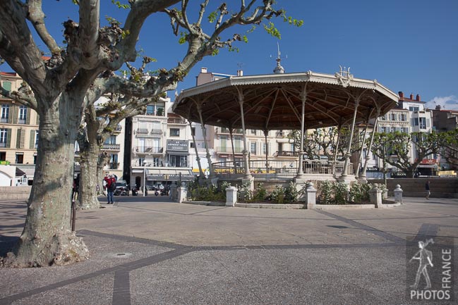 Cannes bandstand