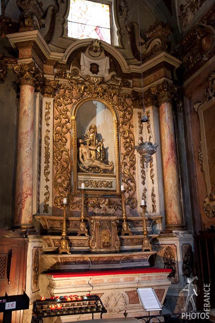 Sainte Reparate cathedral interior