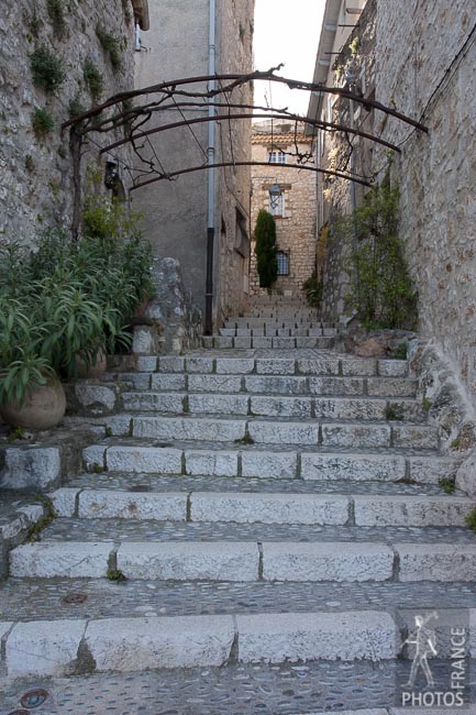 Saint Paul de Vence stairs