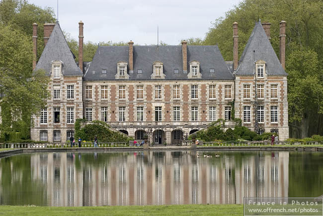 Courance castle reflection