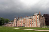 Chamarande castle before a thunderstorm