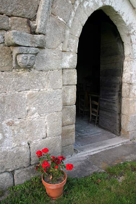 Strange door at the church of Pradines