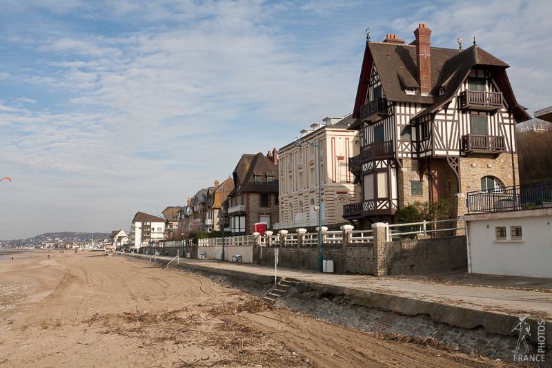 Vlliers sur Mer seafront