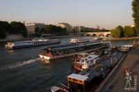 Cruising near the Pont Neuf