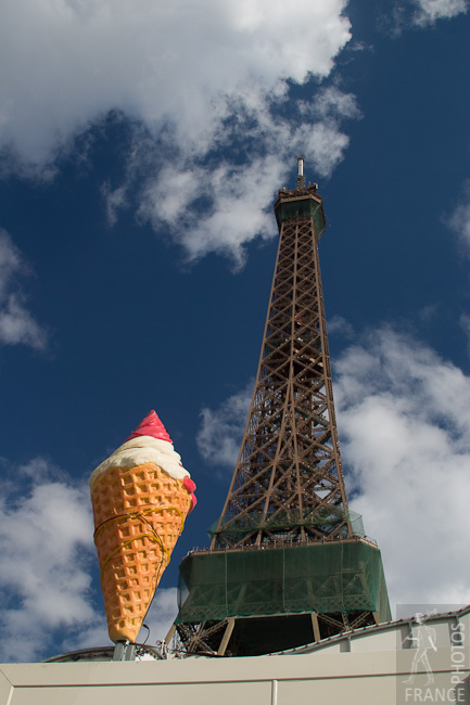 Giant ice cream by the Eiffel Tower
