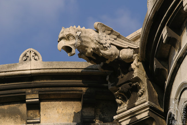 Montmartre Basilica gargoyle statue