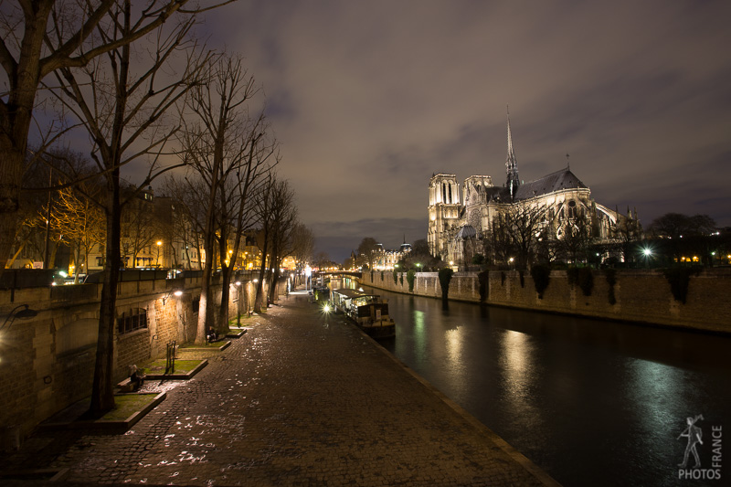 Notre Dame de Paris Wide view