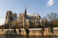 Notre Dame cathedral seen from the Quai de Montebello