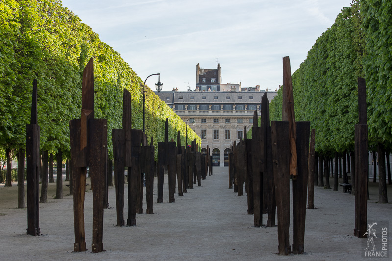 Contemporary scultures in the Palais Royal