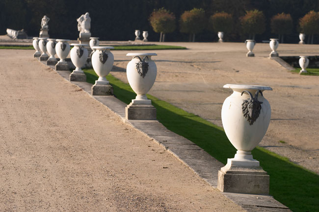 Ornate jars in the Chantilly castle park